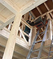 Holzskelettkonstruktionen, Konstruktionsvollhölzern, Jahres-Primärenergiebedarf